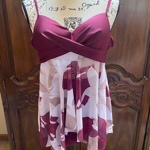 Amazon Bathing Suit Elegant Burgundy and White Women's Top and bottom